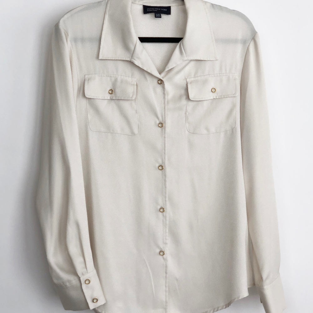 Jones New York Cream Collared Button-Down Blouse
